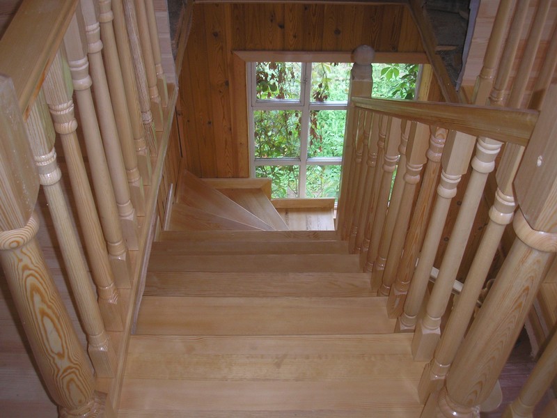 дом этажи лестница